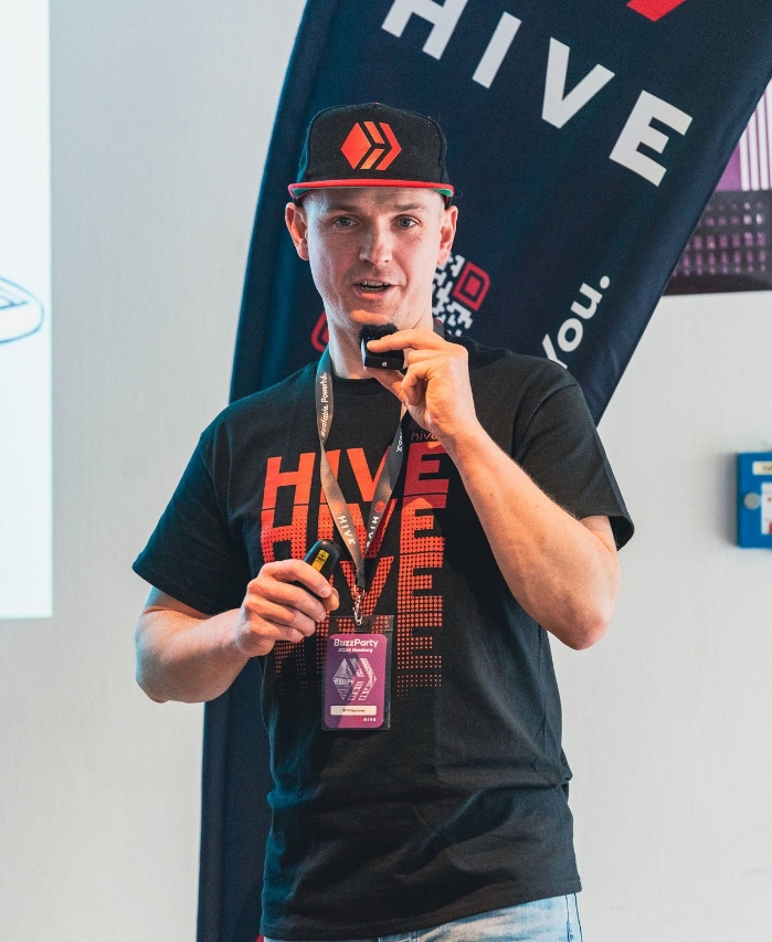 Marius Barends, sprekend op een Hive-communityevenement